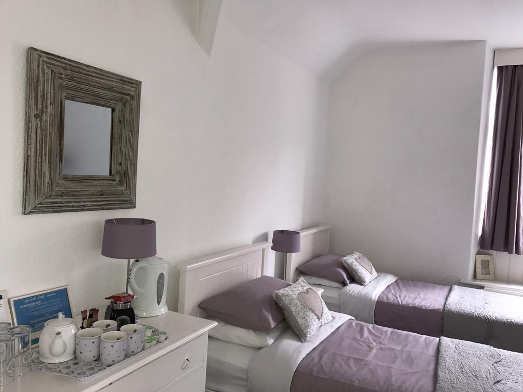 Ty Mawr Hotel Llanbedr  Extérieur photo